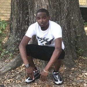 Meet your Posher, Pluck